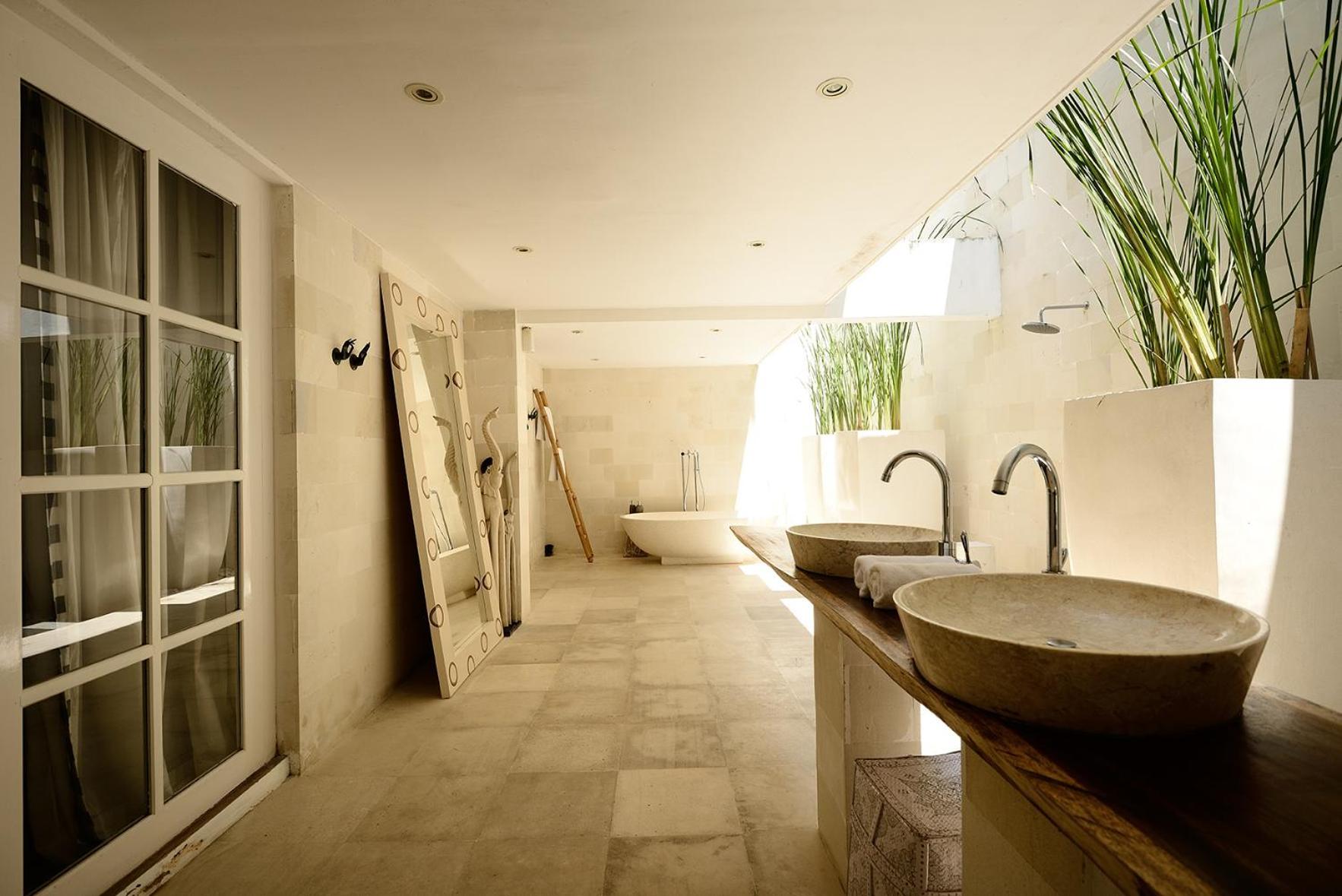 Oazia Spa Villa Bali Canggu Kültér fotó